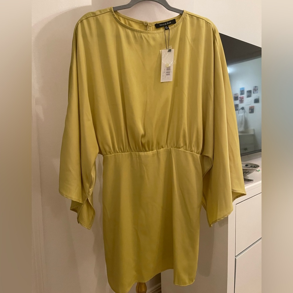 NWT Strut and Bolt Cape Sleeve Drape Dress